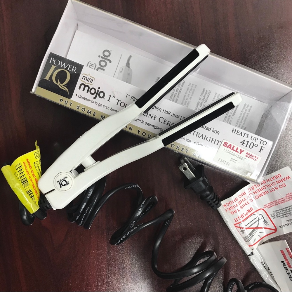 Power IQ Mini Mojo Tourmaline Ceramic Flat Iron